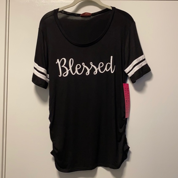 NWT Blessed Maternity top - Picture 1 of 4